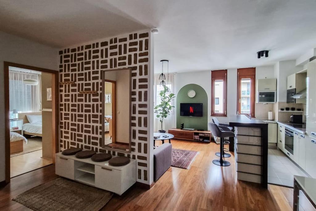 Boho Stylish Ap - Private Garage Apartmán Budapešť